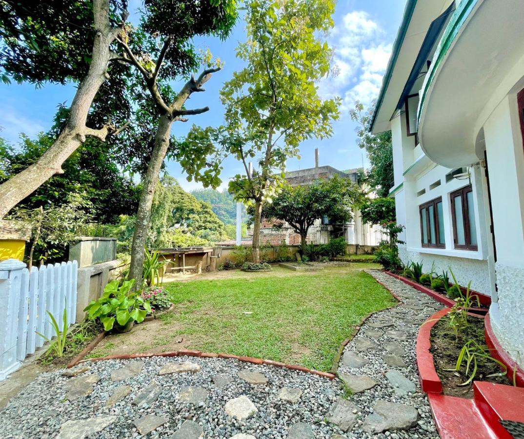 Kandy Boutique Villa By Fortuna Bungalows Eksteriør billede