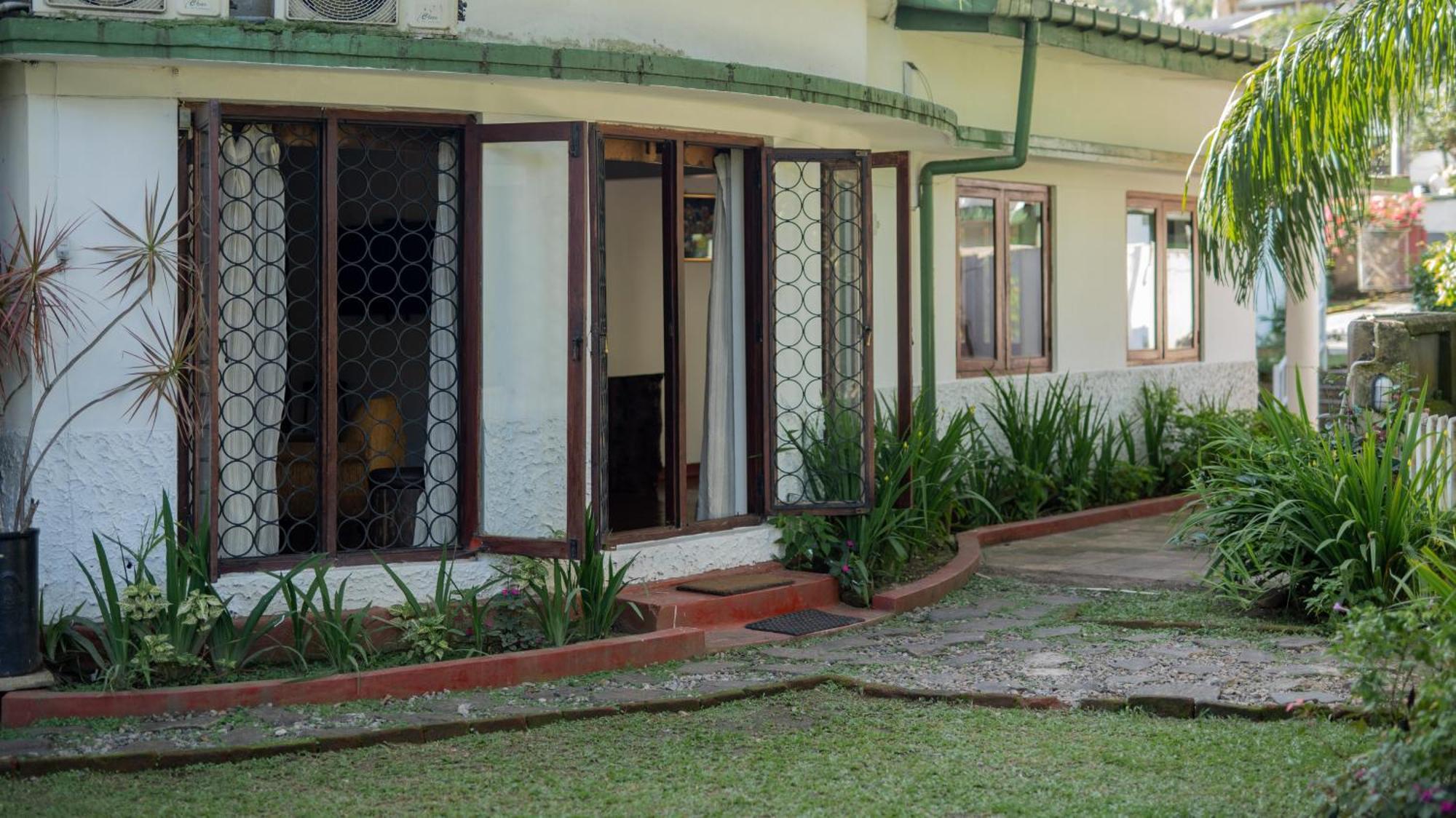 Kandy Boutique Villa By Fortuna Bungalows Eksteriør billede